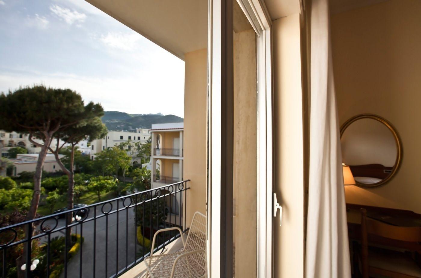 Hotel Terme Alexander Ischia Exterior photo