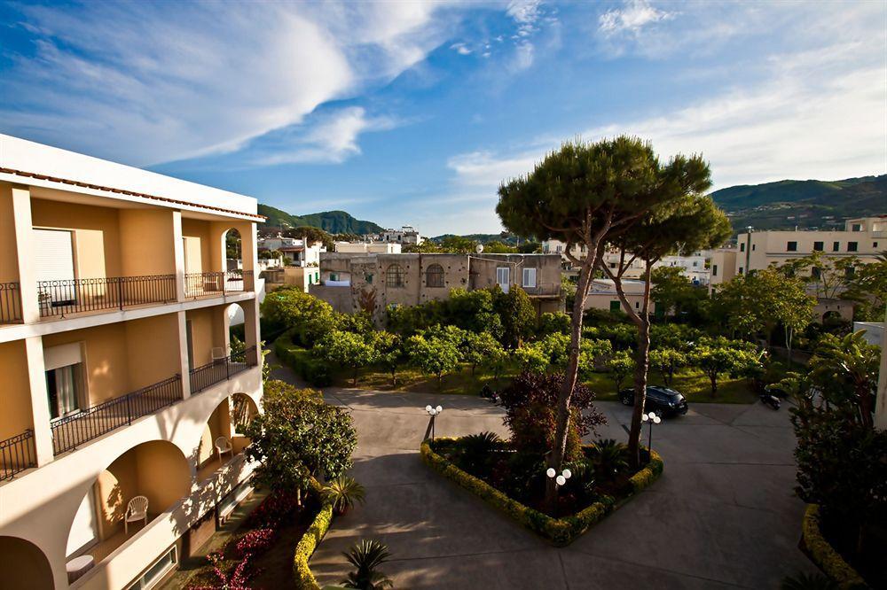 Hotel Terme Alexander Ischia Exterior photo